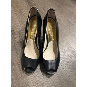 Micheal Kors Black Heels